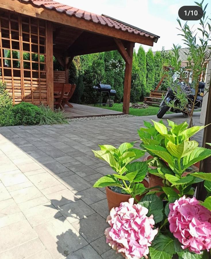 Rodzinny Zakatek "U Gluszkow" Bieszczady Myczkowce Exteriér fotografie