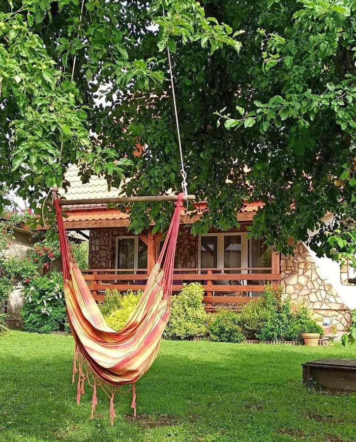 Rodzinny Zakatek "U Gluszkow" Bieszczady Myczkowce Exteriér fotografie
